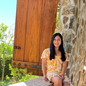 Meet your Posher, Vanessa